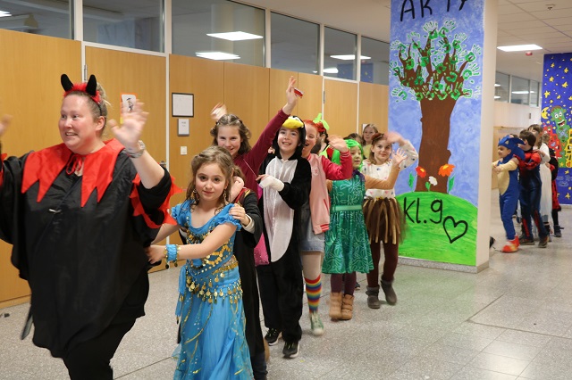 2025 02 28FaschingPolonaise