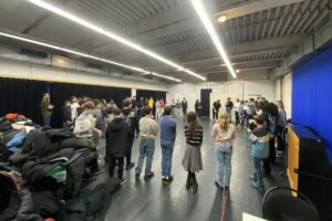 Mehr über den Artikel erfahren Theaterfahrt zum Jugendtheater in Heilbronn „BOXXX“ – Junges Theater